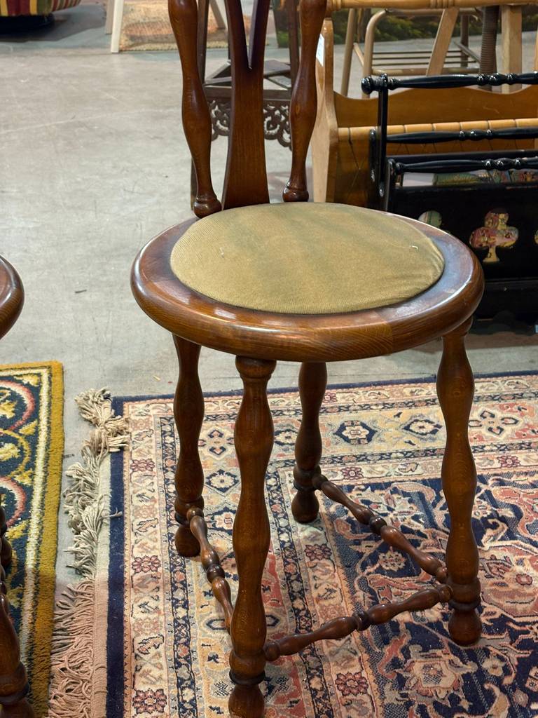 2 SILLAS ANTIGUAS - Imagen 5