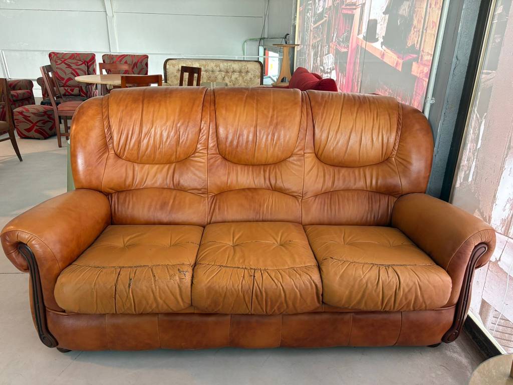 SOFÁ DE POLIPIEL - Imagen 3