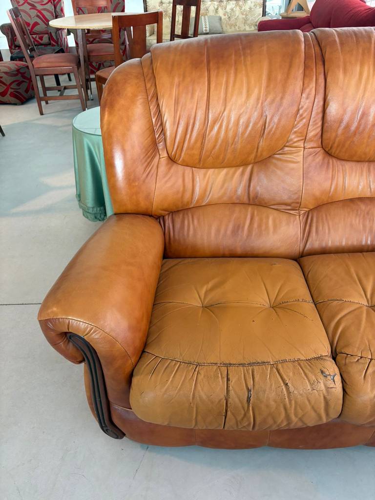 SOFÁ DE POLIPIEL - Imagen 4