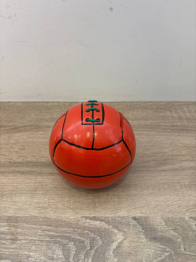 HUCHA DE BALÓN - Imagen 2