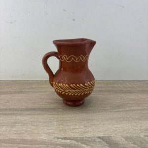 PEQUEÑA JARRA ARTESANAL