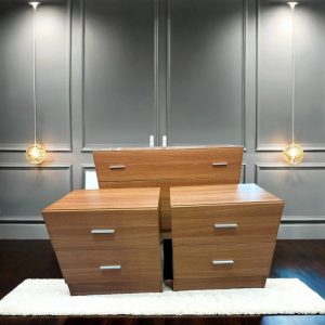 CÓMODA Y 2 MESITAS DE NOCHE