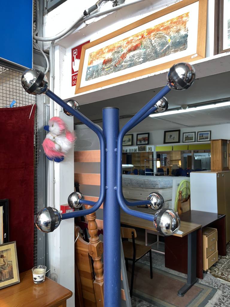 PERCHERO ALTO - Imagen 4