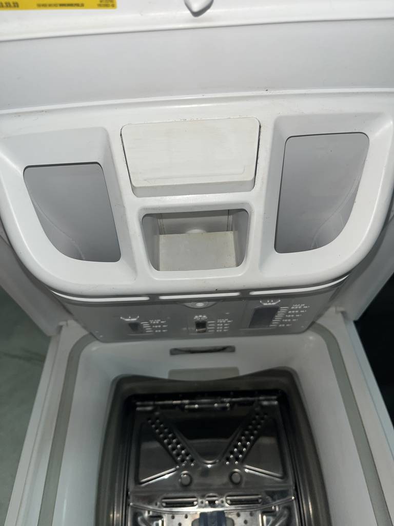 LAVADORA WHIRLPOOL - Imagen 4