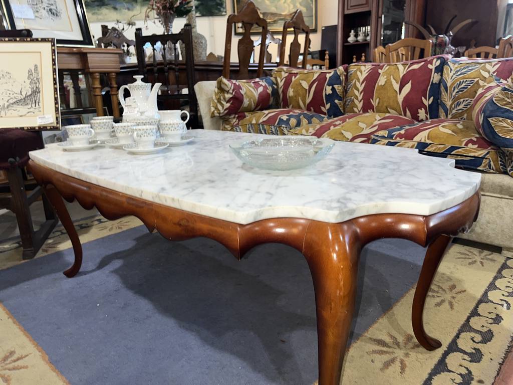 MESA DE CENTRO - Imagen 3