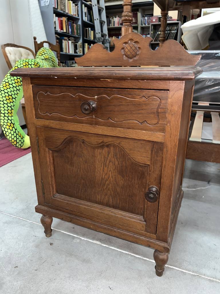 MESITA DE NOCHE - Imagen 3