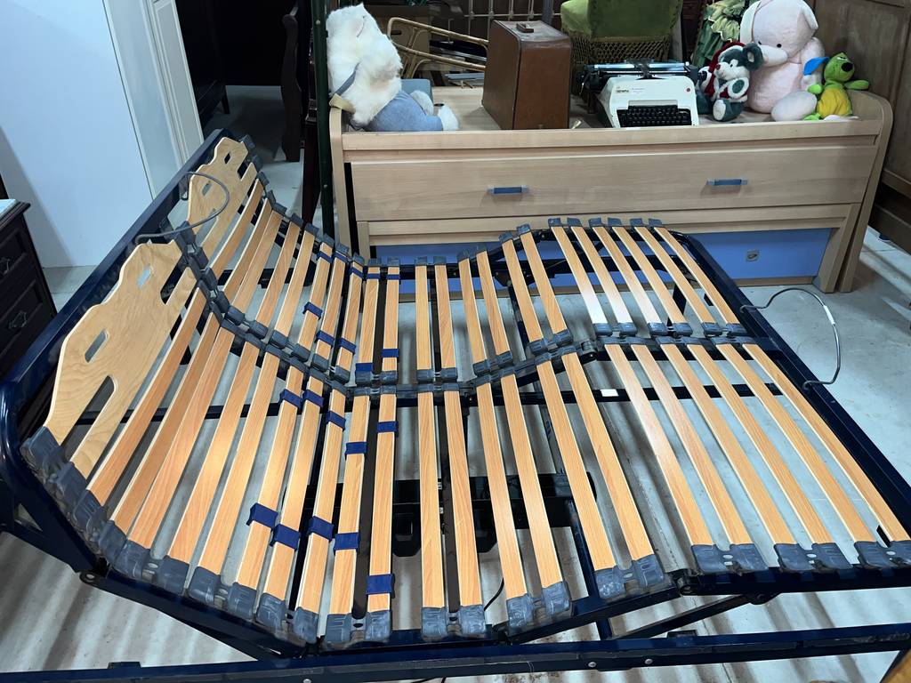 CAMA ARTICULADA DE 150X190CM - Imagen 4