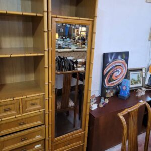 ARMARIO ESTILO BAMBÚ