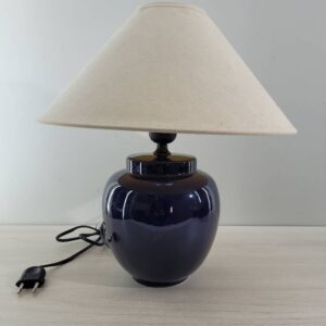 LÁMPARA DE MESA CONTEMPORÁNEA