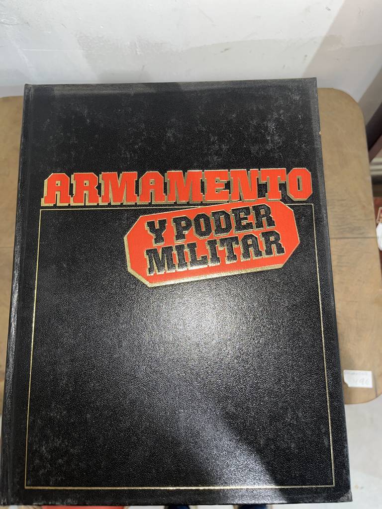 8 TOMOS ARMAMENTO Y PODER MILITAR - Imagen 3
